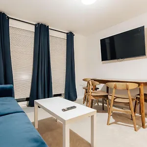 https://stunning-2-bedroom-flat-in-town.bournemouth-hotels.org